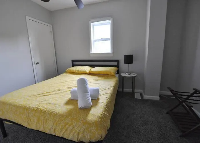 Housepitality - Franklinton Manor - Spacious * Columbus